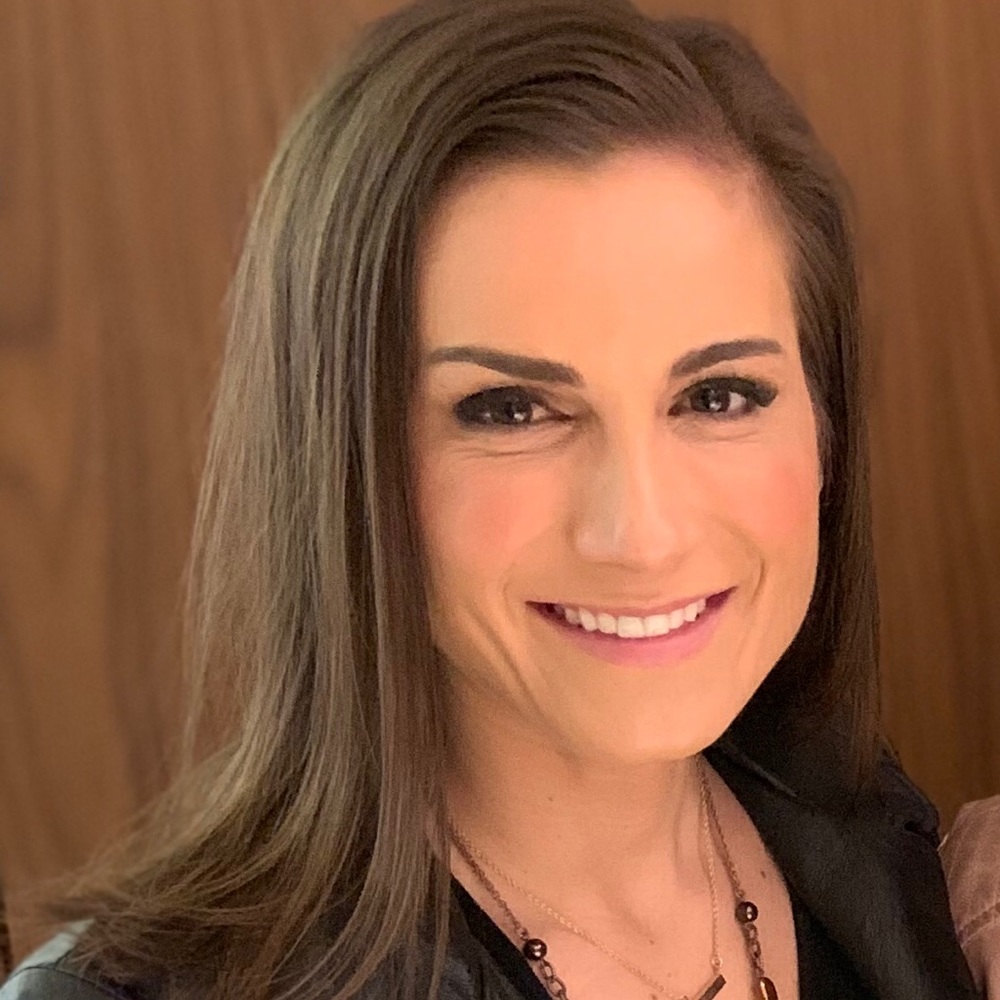 Meet your Posher, Lauren